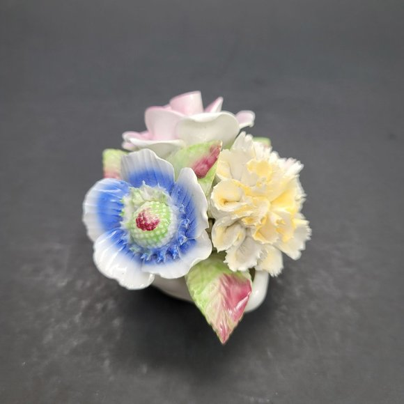 Royale Stratford England Floral China Bouquet in Basket PD11 - Picture 8 of 13